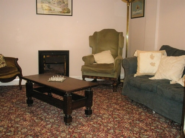 Imagen de la habitación del Hotel Langham Court. Foto 16