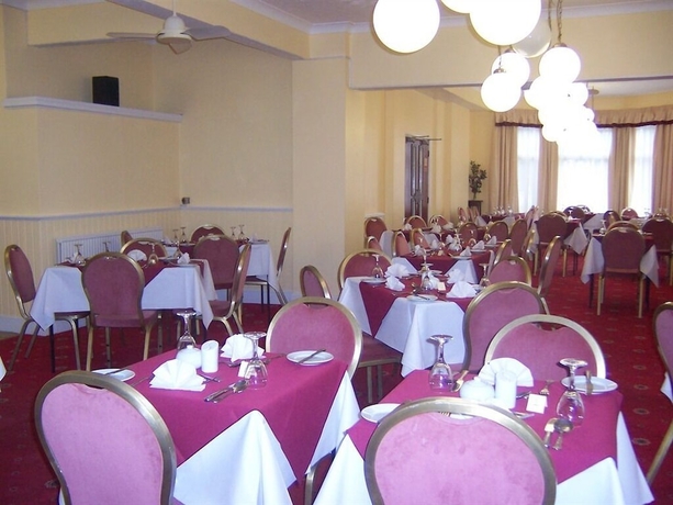 Imagen del bar/restaurante del Hotel Langham Court. Foto 6