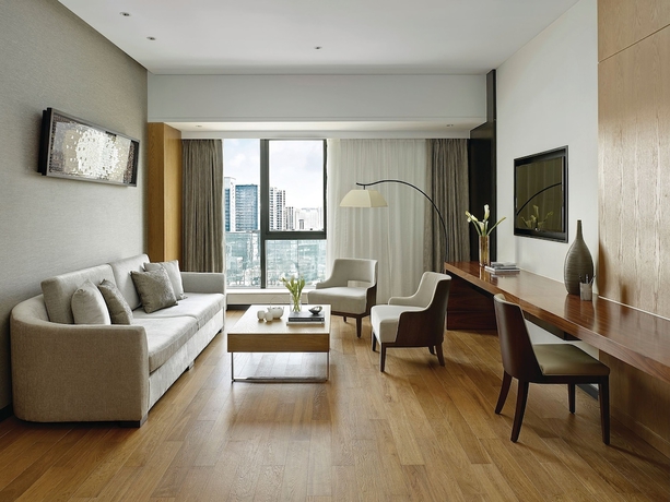 Imagen de la habitación del Hotel Langham Place Ningbo. Foto 12