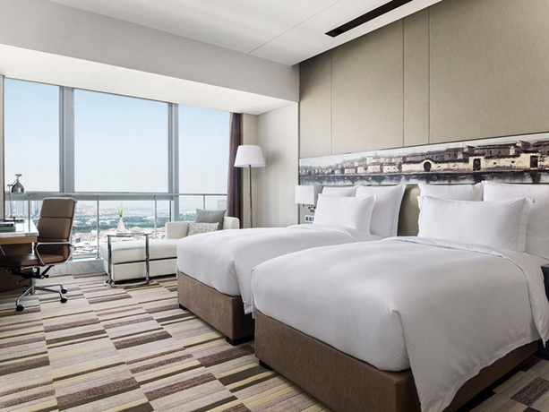 Imagen de la habitación del Hotel Langham Place Xiamen. Foto 12