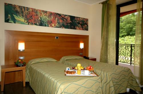 Imagen de la habitación del Hotel Langhe & Monferrato. Foto 9