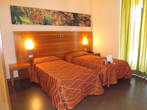 Imagen de la habitación del Hotel Langhe & Monferrato. Foto 12