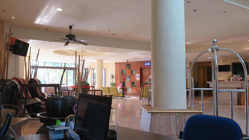 Imagen de los interiores del Hotel Langkawi Lagoon Resort. Foto 6
