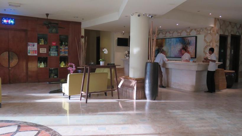 Imagen de los interiores del Hotel Langkawi Lagoon Resort. Foto 8
