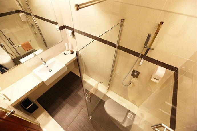 Imagen de la habitación del Hotel Langkawi Seaview. Foto 6