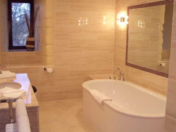 Imagen de la habitación del Hotel Langley Castle. Foto 7