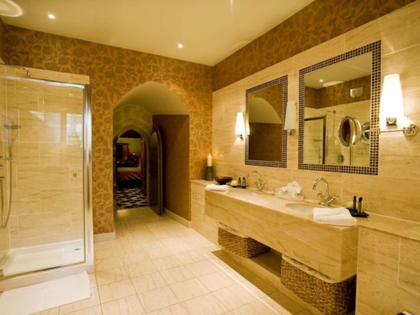 Imagen de la habitación del Hotel Langley Castle. Foto 9