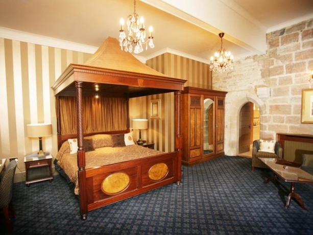 Imagen de la habitación del Hotel Langley Castle. Foto 14