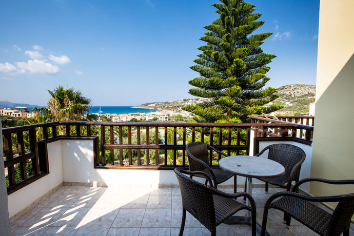 Imagen de la habitación del Hotel Langley Resort Almirida Bay. Foto 9