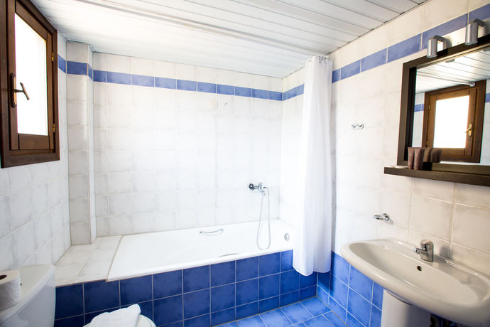Imagen de la habitación del Hotel Langley Resort Almirida Bay. Foto 11