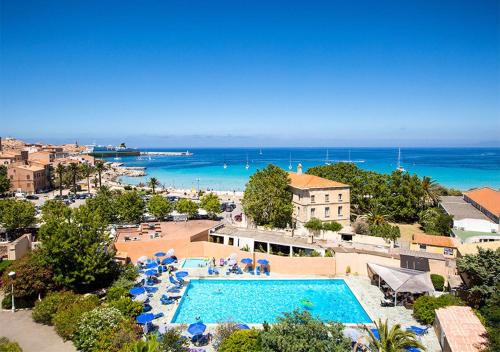 Imagen general del Hotel Langley Resort Napol&eacute;on Bonaparte. Foto 3
