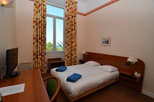 Imagen de la habitación del Hotel Langley Resort Napol&eacute;on Bonaparte. Foto 10