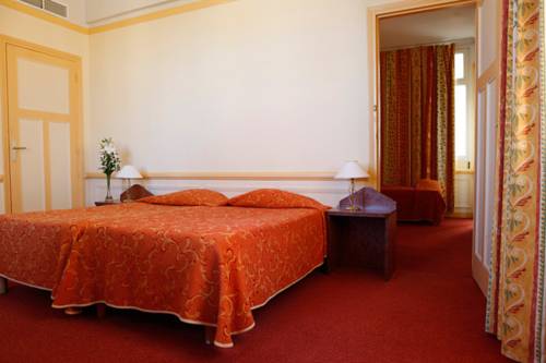 Imagen de la habitación del Hotel Langley Resort Napol&eacute;on Bonaparte. Foto 11