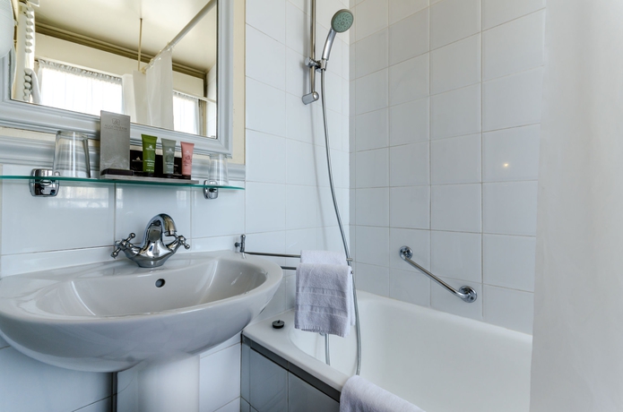 Imagen de la habitación del Hotel Langlois. Foto 12