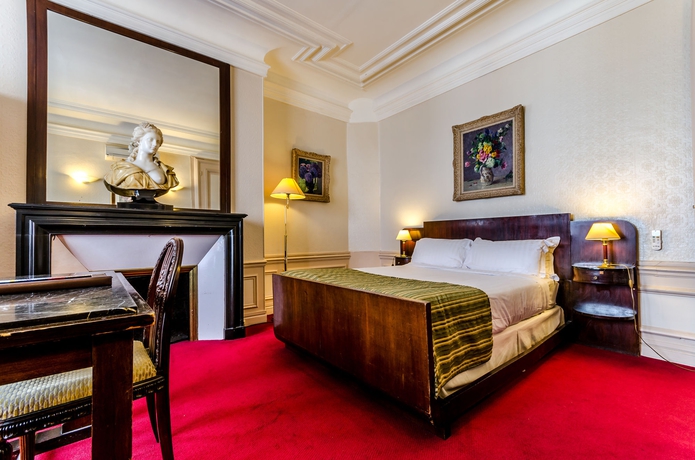 Imagen de la habitación del Hotel Langlois. Foto 13