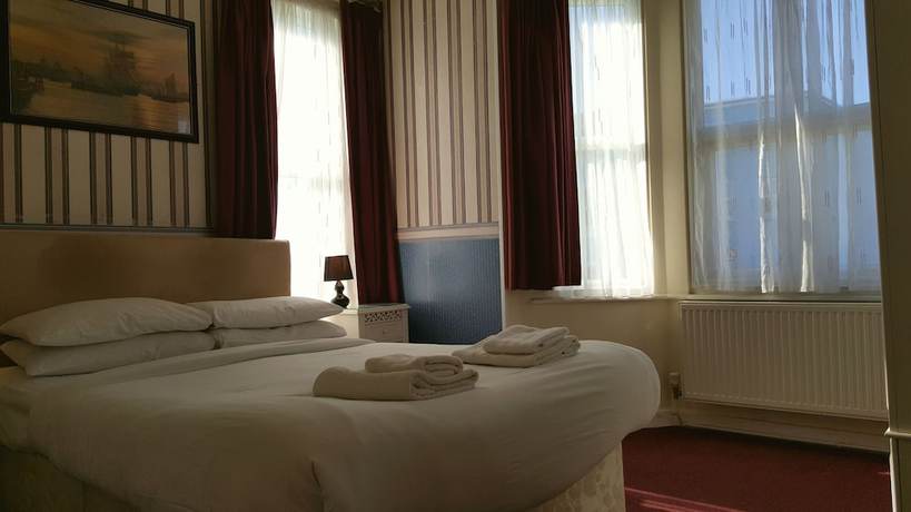 Imagen de la habitación del Hotel Langtry. Foto 9