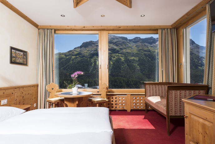 Imagen de la habitación del Hotel Languard. Foto 13