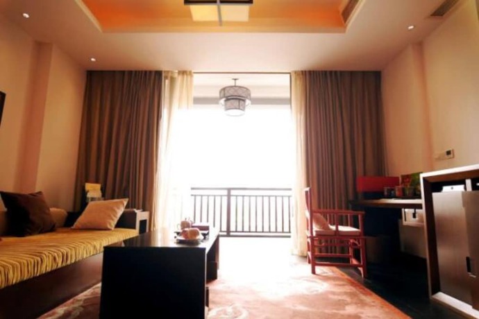 Imagen de la habitación del Hotel Langzhong Hirizon Hotel. Foto 10