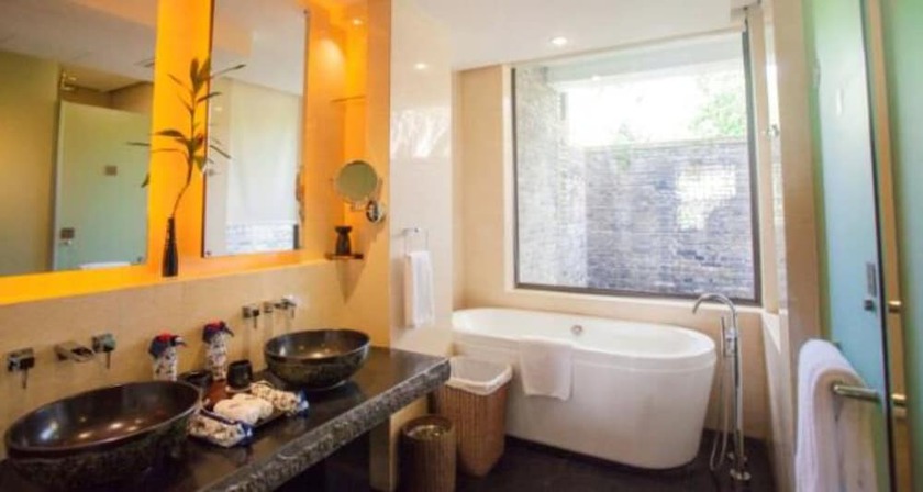 Imagen de la habitación del Hotel Langzhong Hirizon Hotel. Foto 12