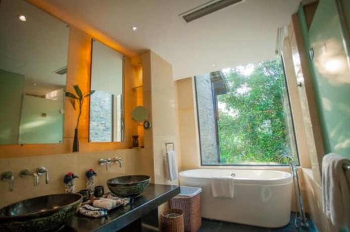 Imagen de la habitación del Hotel Langzhong Hirizon Hotel. Foto 13