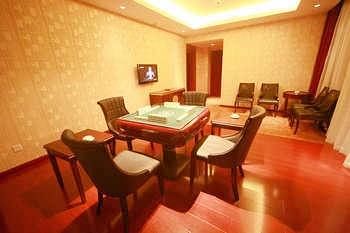 Imagen general del Hotel Langzhong Wanchi International. Foto 2