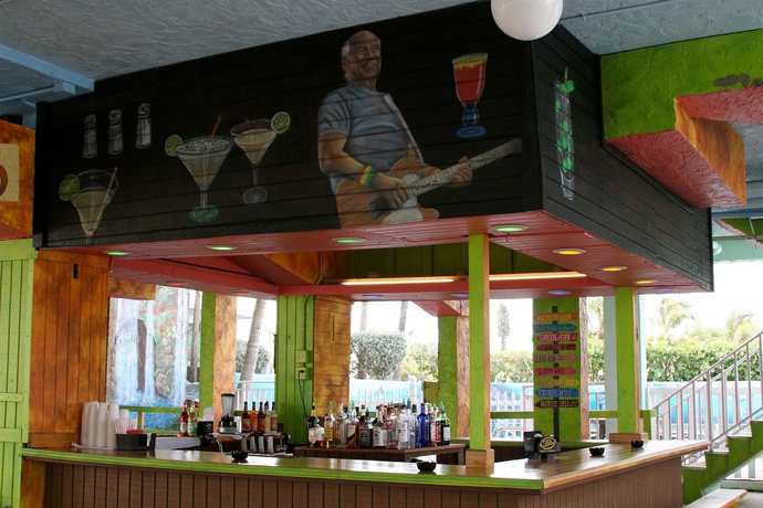 Imagen de la piscina del Hotel Lani kai island resort. Foto 11