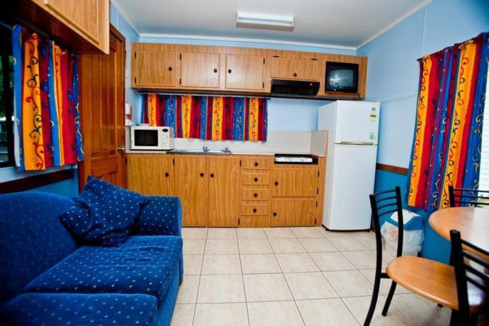 Imagen general del Hotel Lani's Holiday Island - Caravan Park. Foto 12