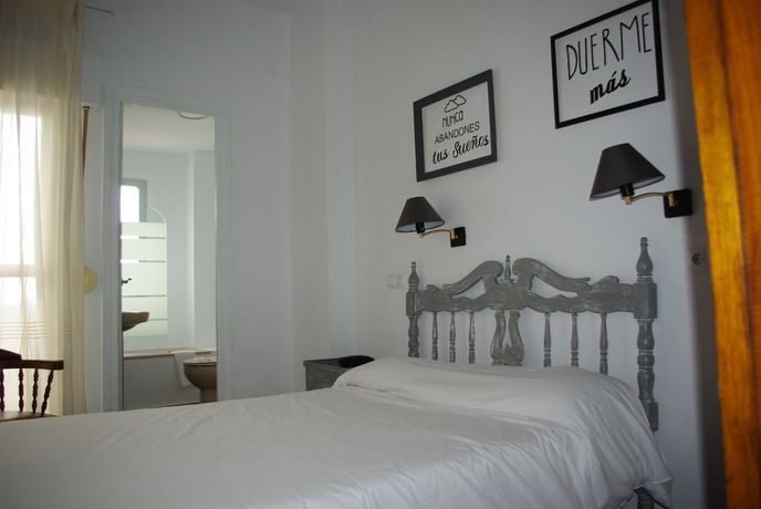 Imagen de la habitación del Hotel Lanjar&oacute;n. Foto 4