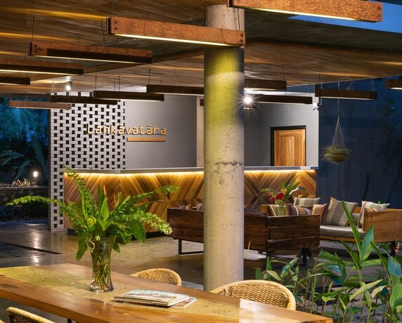 Imagen de los interiores del Hotel Lankavatara Ocean Retreat and Spa. Foto 23
