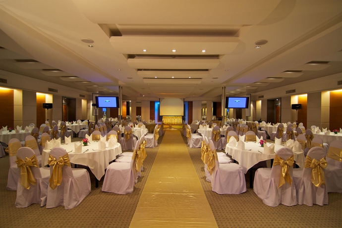 Imagen de los interiores del Hotel Lanna Palace 2004. Foto 7