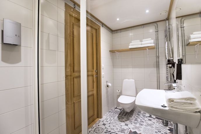 Imagen de la habitación del Hotel Lannalodge. Foto 13