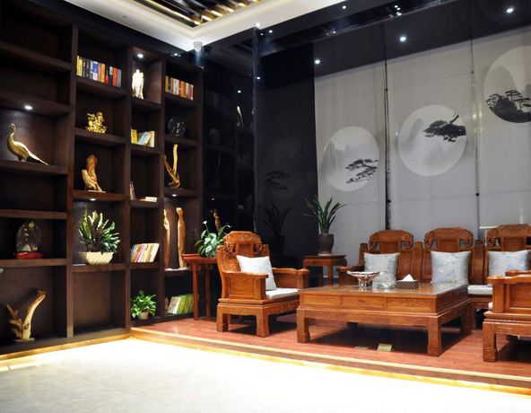 Imagen de los interiores del Hotel Lanpu. Foto 9