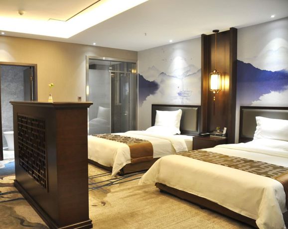 Imagen de la habitación del Hotel Lanpu. Foto 6