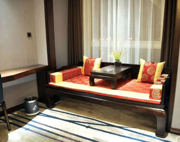 Imagen de los interiores del Hotel Lanpu. Foto 10