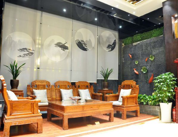 Imagen de los interiores del Hotel Lanpu. Foto 11