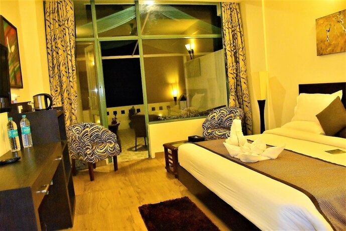 Imagen general del Hotel Lans Castle. Foto 9