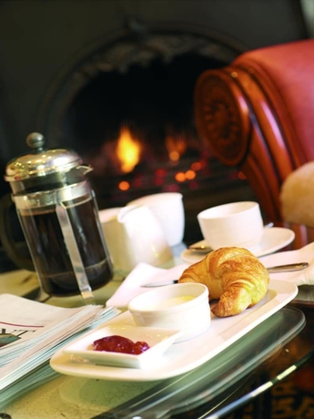 Imagen del bar/restaurante del Hotel Lansdowne Arms. Foto 6