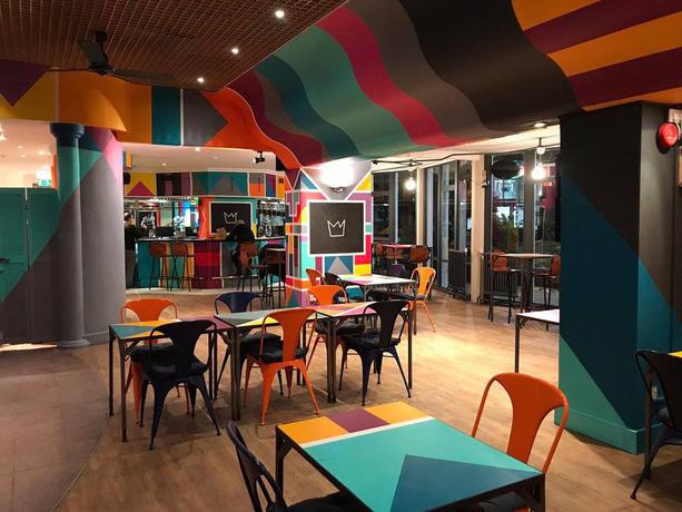 Imagen del bar/restaurante del Hotel Lansdowne, Croydon. Foto 3