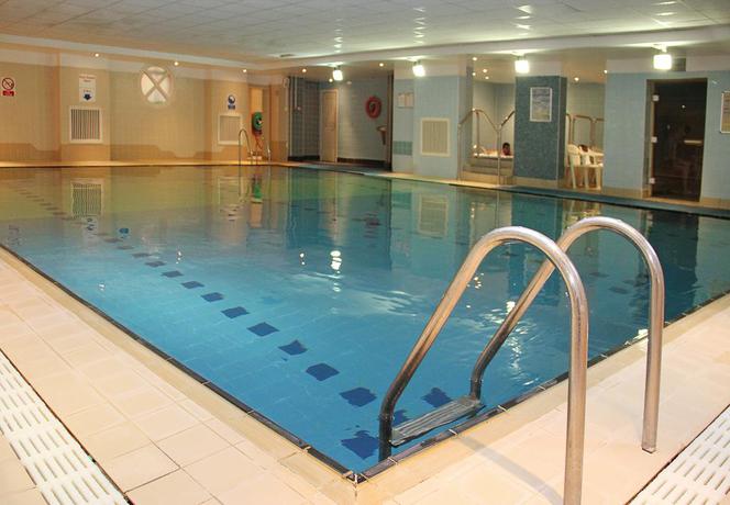 Imagen de la piscina del Hotel Lansdowne, Croydon. Foto 21