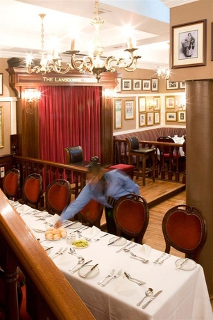 Imagen del bar/restaurante del Hotel Lansdowne, Dublín. Foto 4
