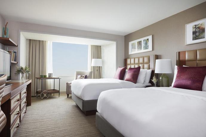 Imagen de la habitación del Hotel Lansdowne Resort and Spa. Foto 2
