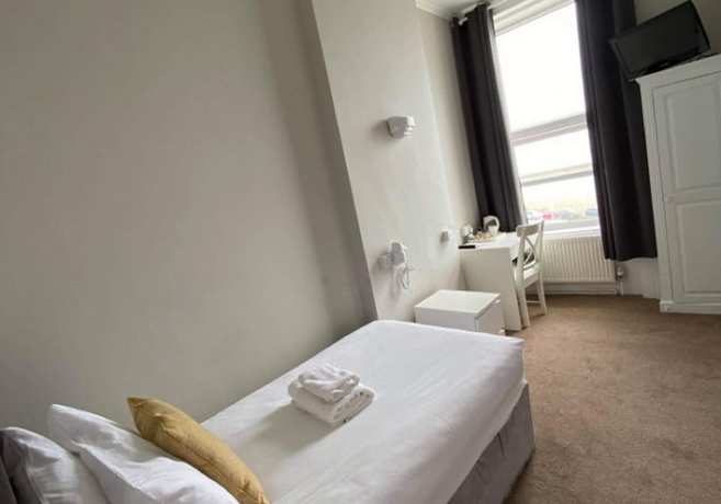 Imagen de la habitación del Hotel Lansdowne, St Leonards. Foto 11