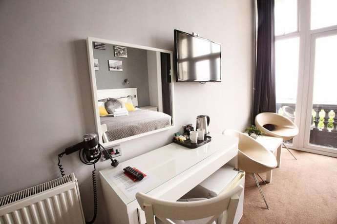 Imagen de la habitación del Hotel Lansdowne, St Leonards. Foto 13