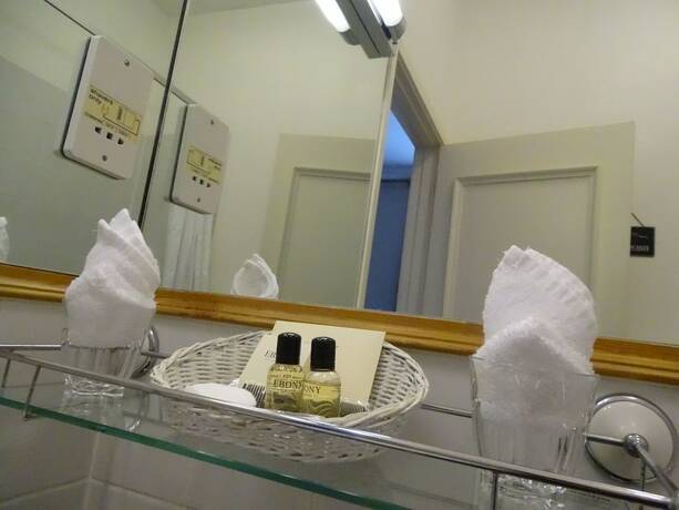 Imagen general del Hotel Lansdowne hotel. Foto 9