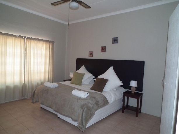 Imagen de la habitación del Hotel Lanseria Country Estate. Foto 14