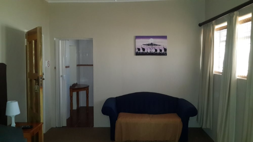 Imagen de la habitación del Hotel Lanseria Country Estate. Foto 18