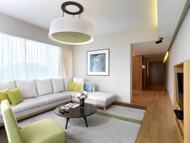 Imagen de la habitación del Hotel Lanson Place Bukit Ceylon. Foto 16