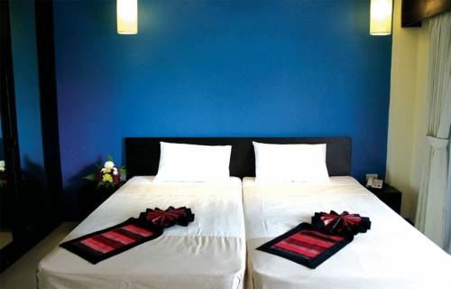 Imagen general del Hotel Lanta All Seasons Beach Resort. Foto 13