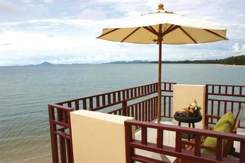 Imagen general del Hotel Lanta All Seasons Beach Resort. Foto 15
