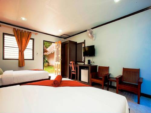 Imagen de la habitación del Hotel Lanta Coral Beach Resort. Foto 13